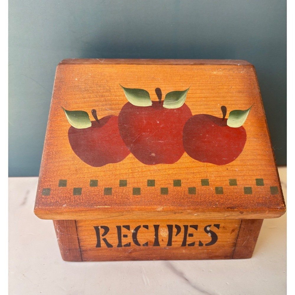Vintage Wooden Recipe Box Hand Painted Apples Rustic Farmhouse Kitchen Decor